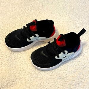 Toddler Nike shoes